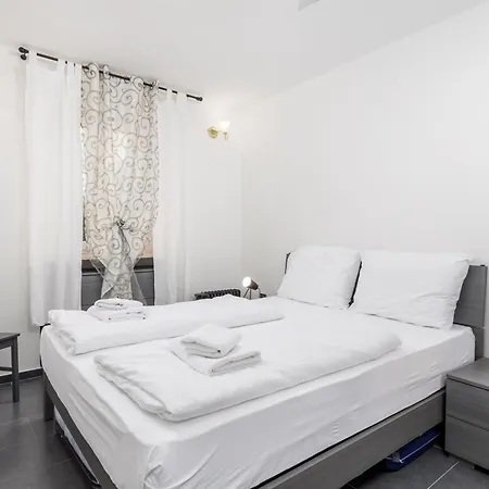 Valentina Apartment